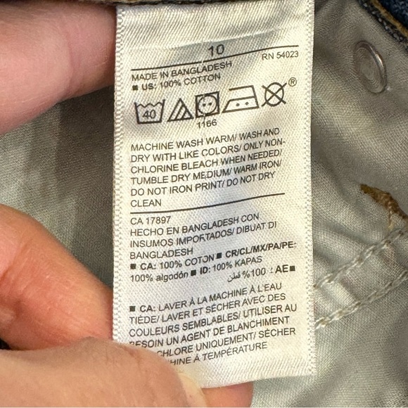 Old Navy OG Short Button Fly Hi Rise Patriotic Embellished Jean Shorts Size 10 - Picture 16 of 16